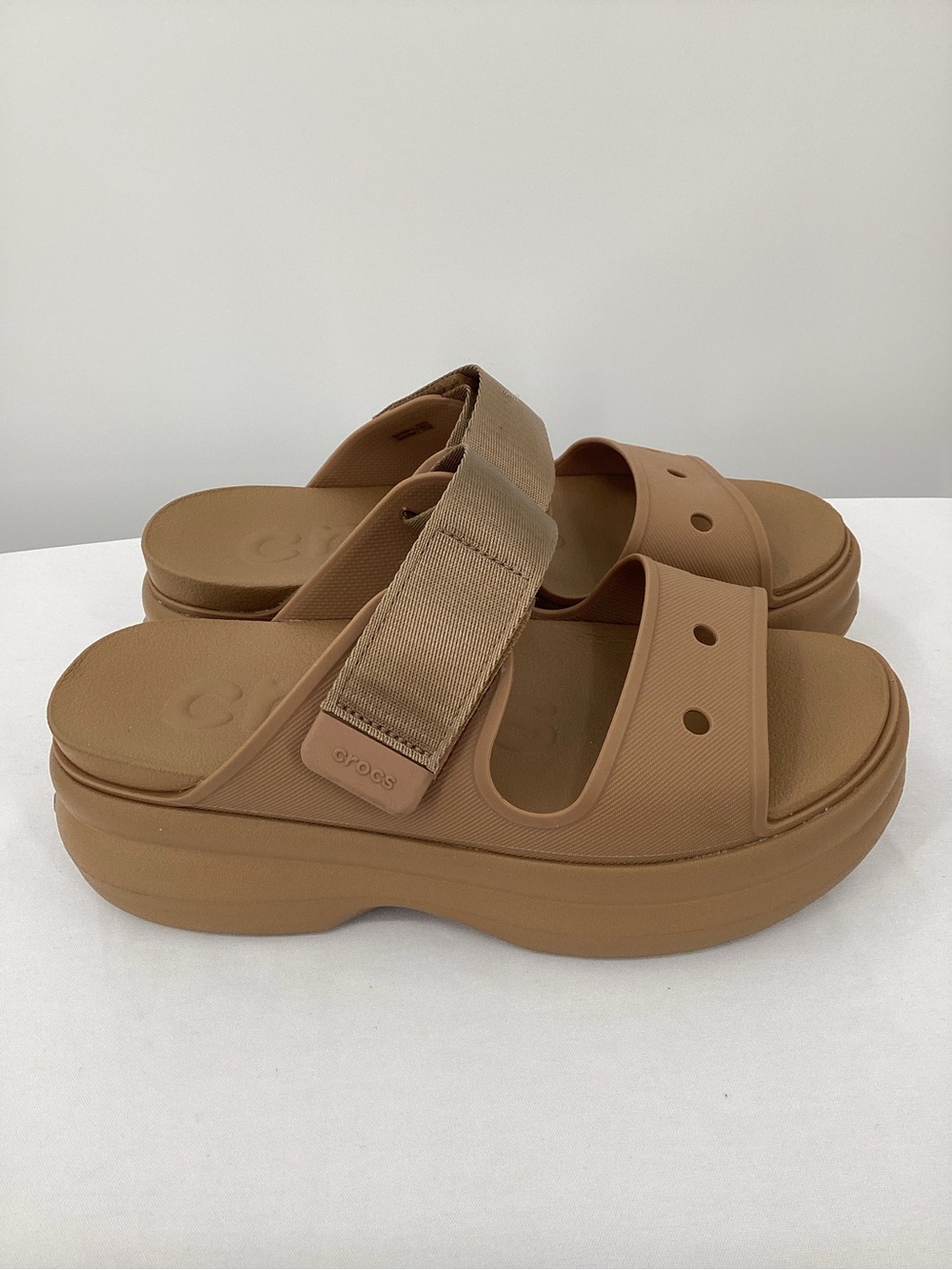 CROCS Women‘s Soho Two Strap Platform Slide Sandals